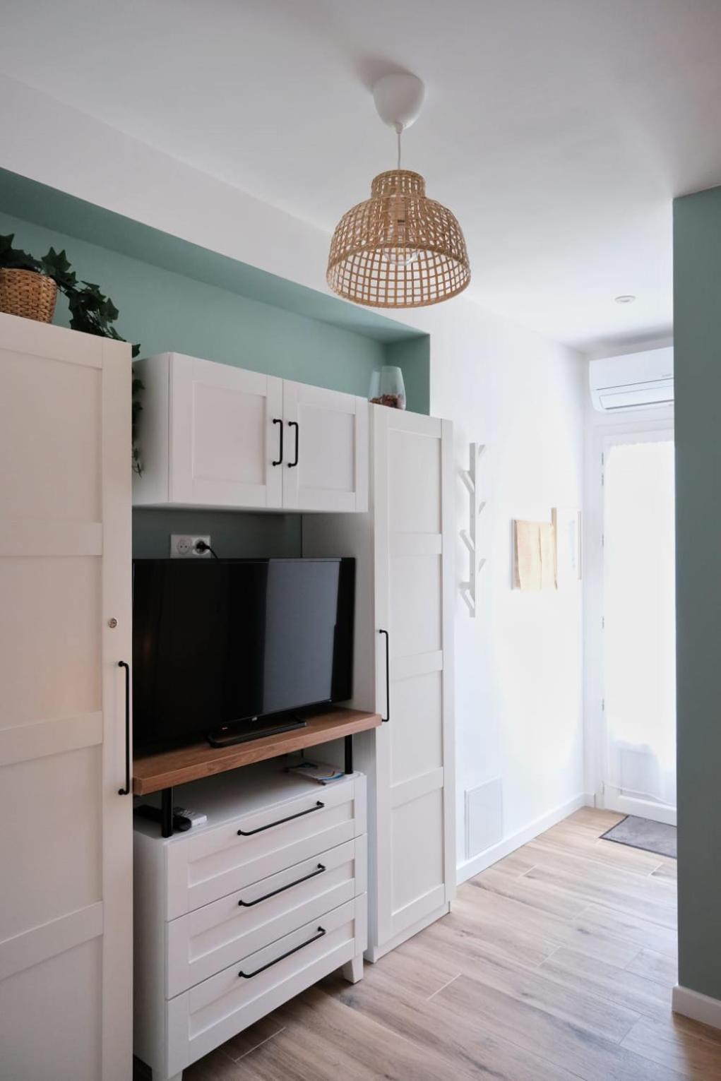 Apartment Renove Avec Belle Terrasse
